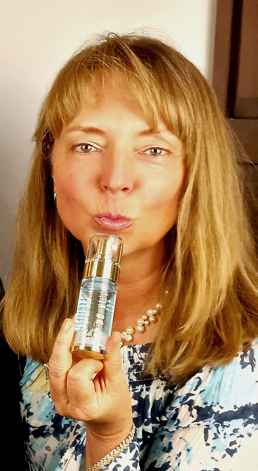 FALTEN AUFPOLSTERN & BOTOX-EFFEKT - Anti Aging Fluid & Hyaluron Konzentrat